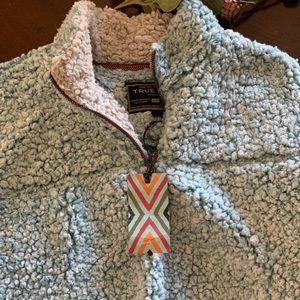 NWT True Grit Aqua Blue Quarter ZIP Pullover
